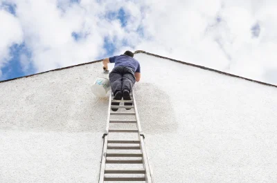 Peinture extérieure à Léré — façades et ravalement